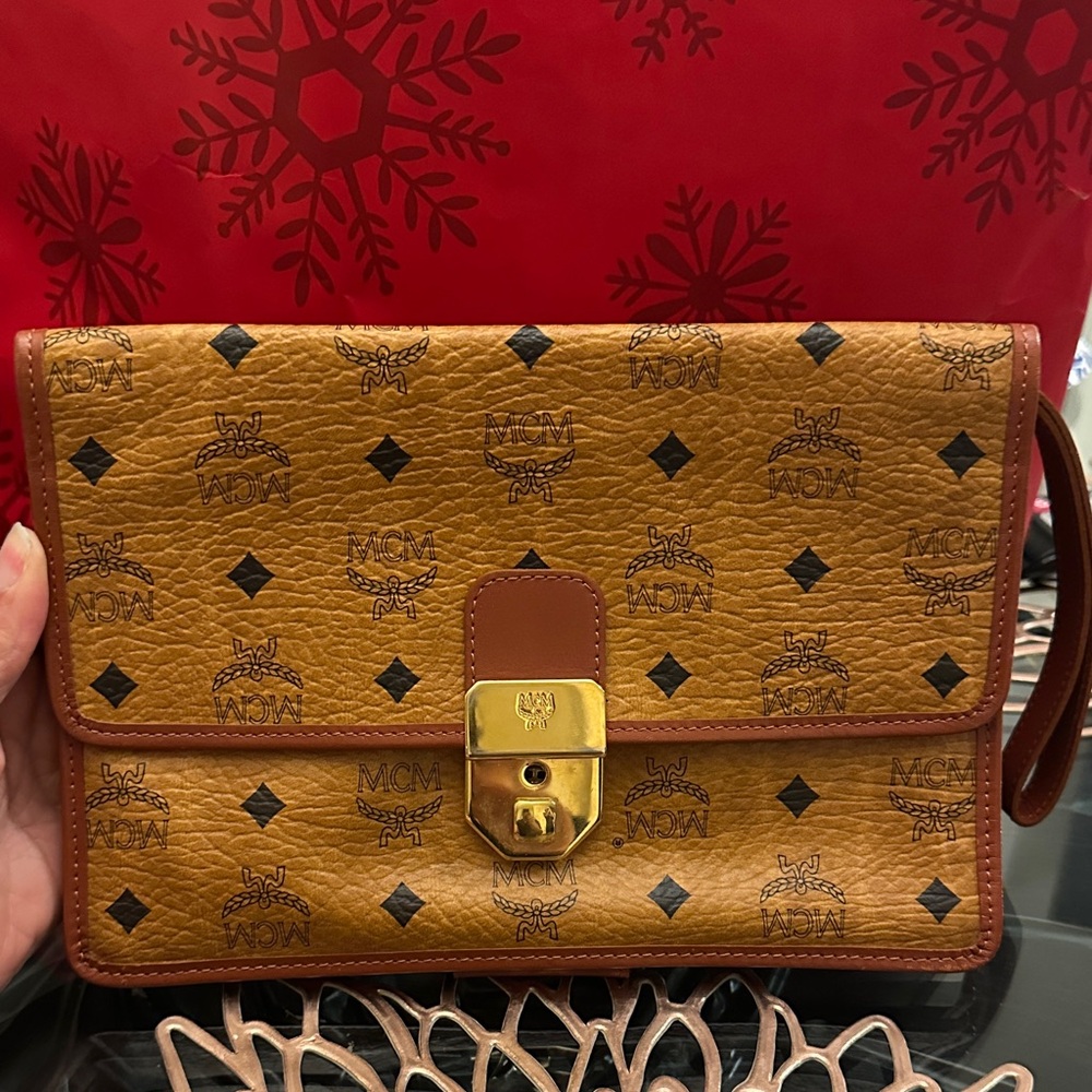 MCM Visetos Cognac Monogram Leather Clutch unisex Comes with original key! A+